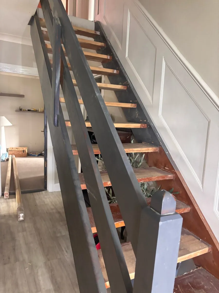 Solid timber stairs - Image 1