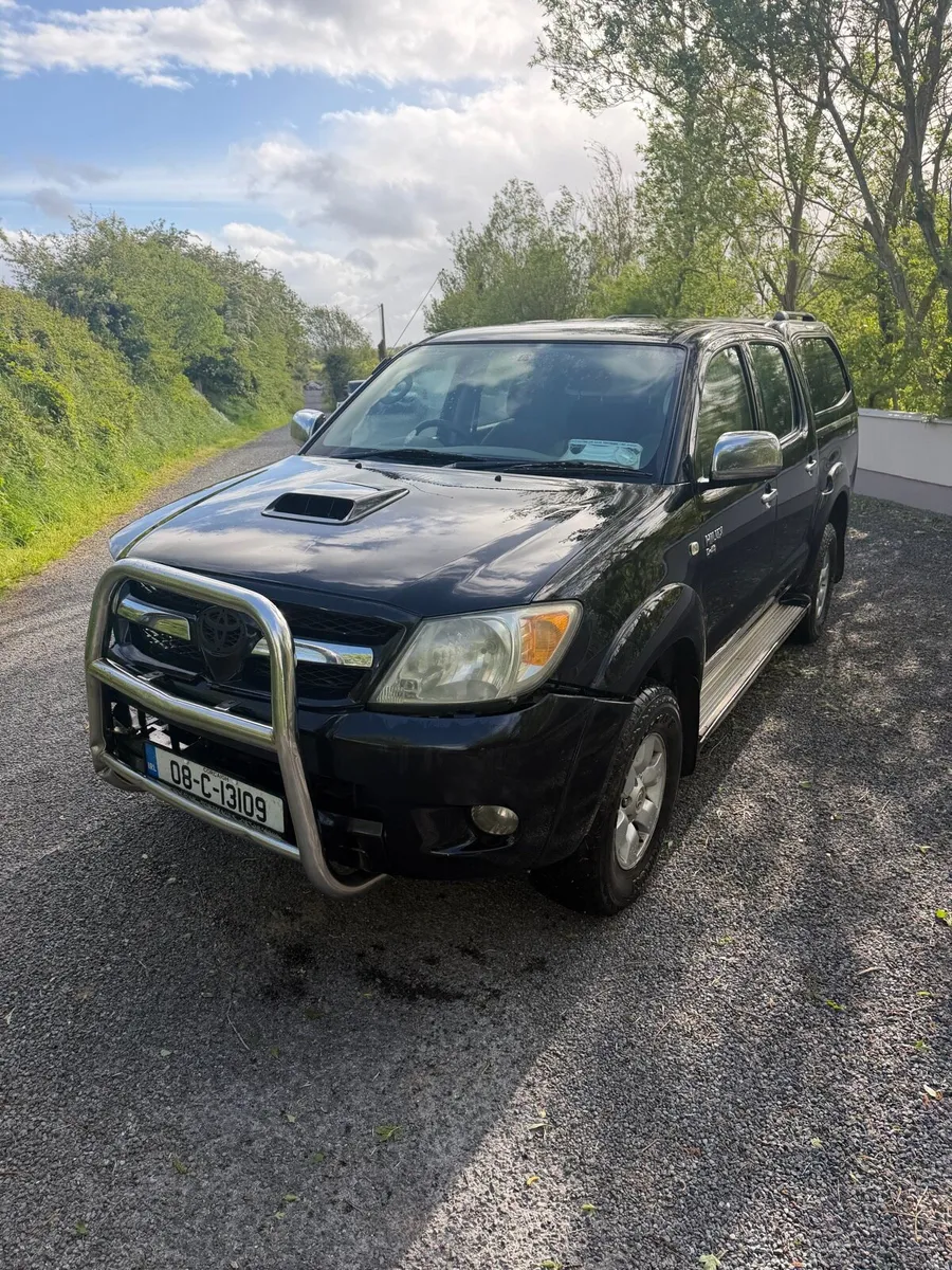 Toyota Hilux 2008 - Image 1