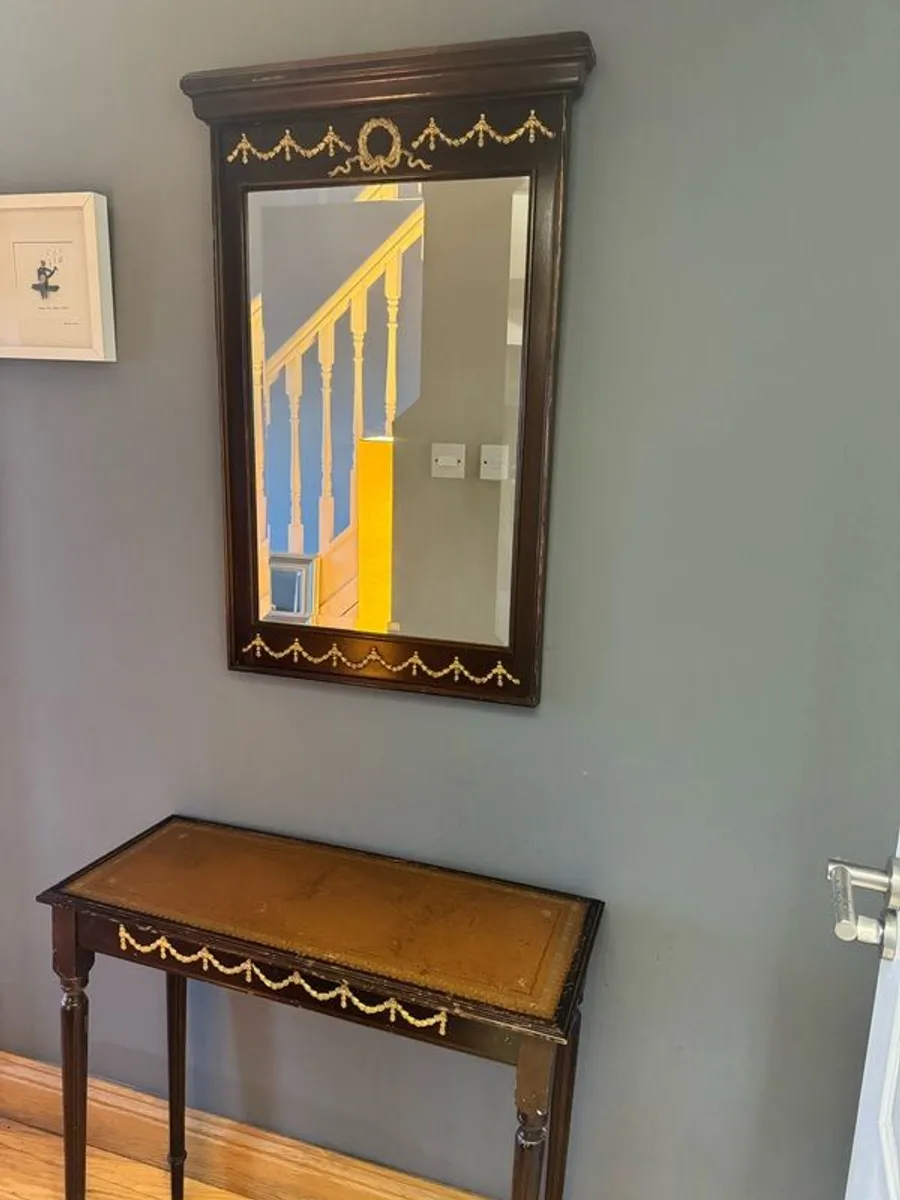 Hall table and matching mirror - Image 4