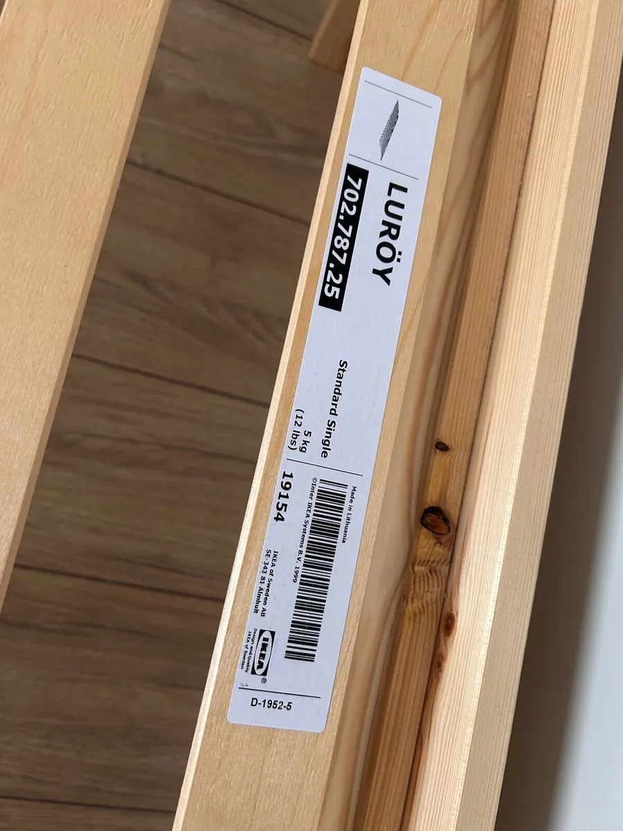 Single bed - Image 2