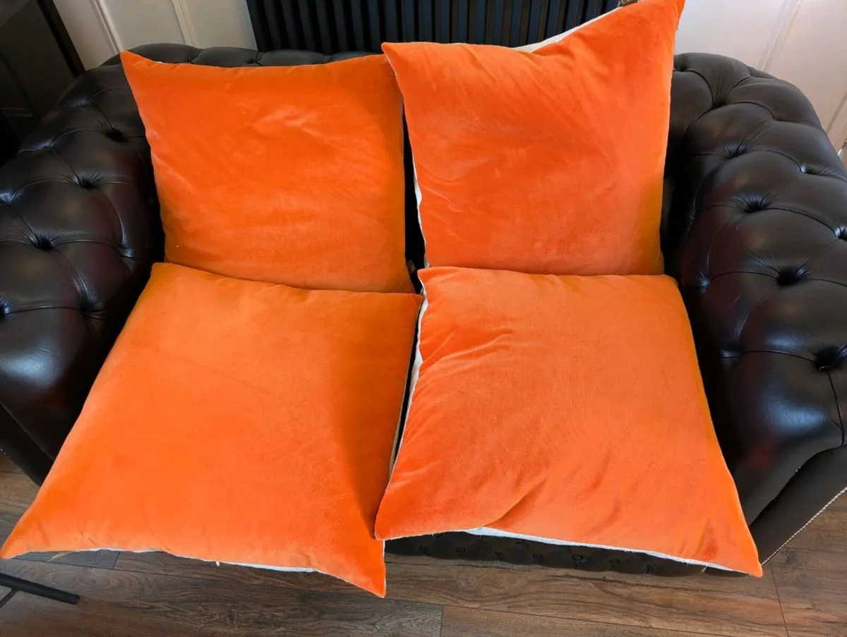 Scatter box cushions orange and oatmeal. - Image 1