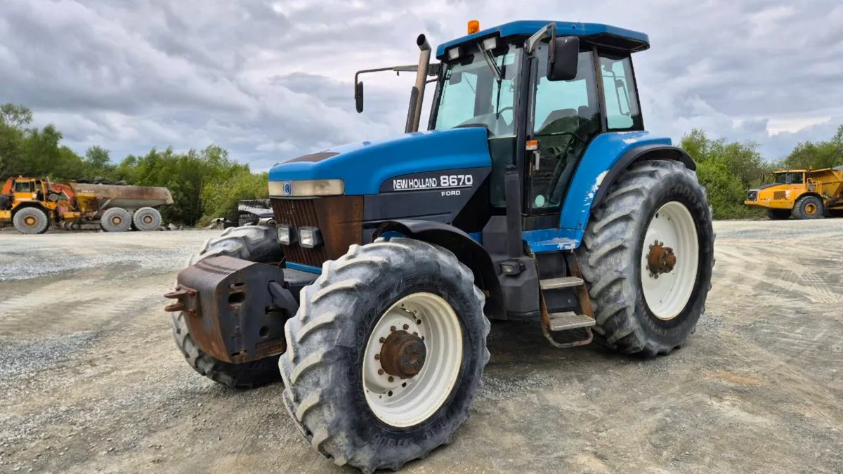 New Holland 8670 - Image 2