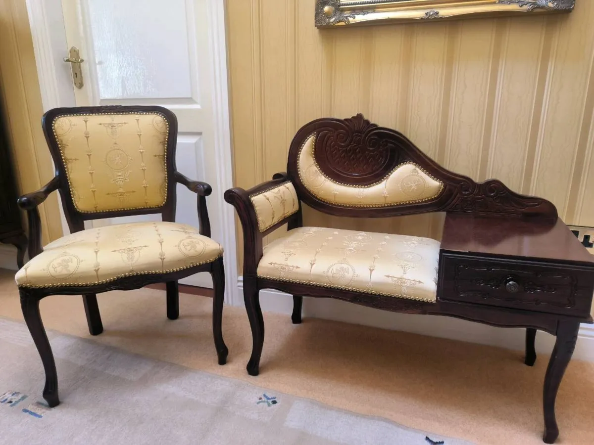 Telephone table and matching chair - Image 1