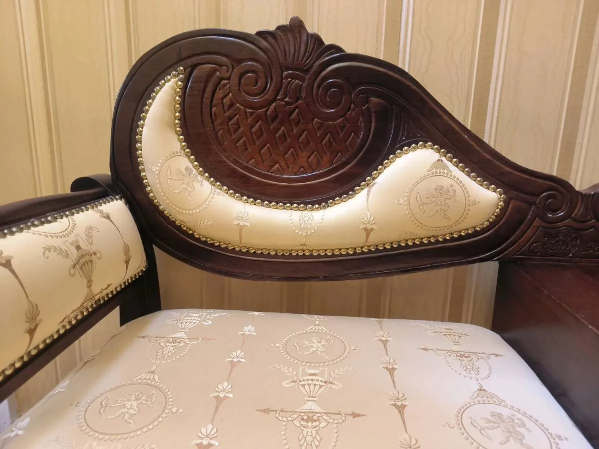 Telephone table and matching chair - Image 4