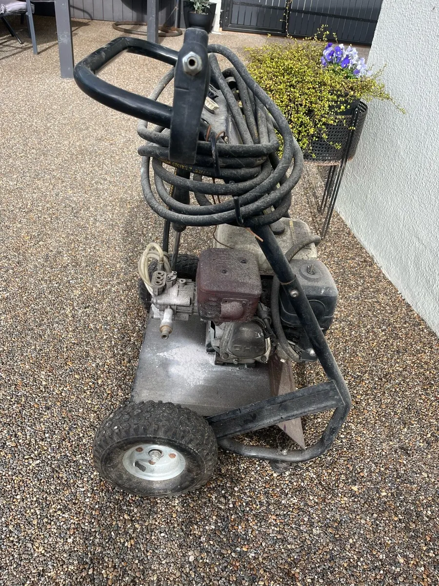 Power washer - Image 2