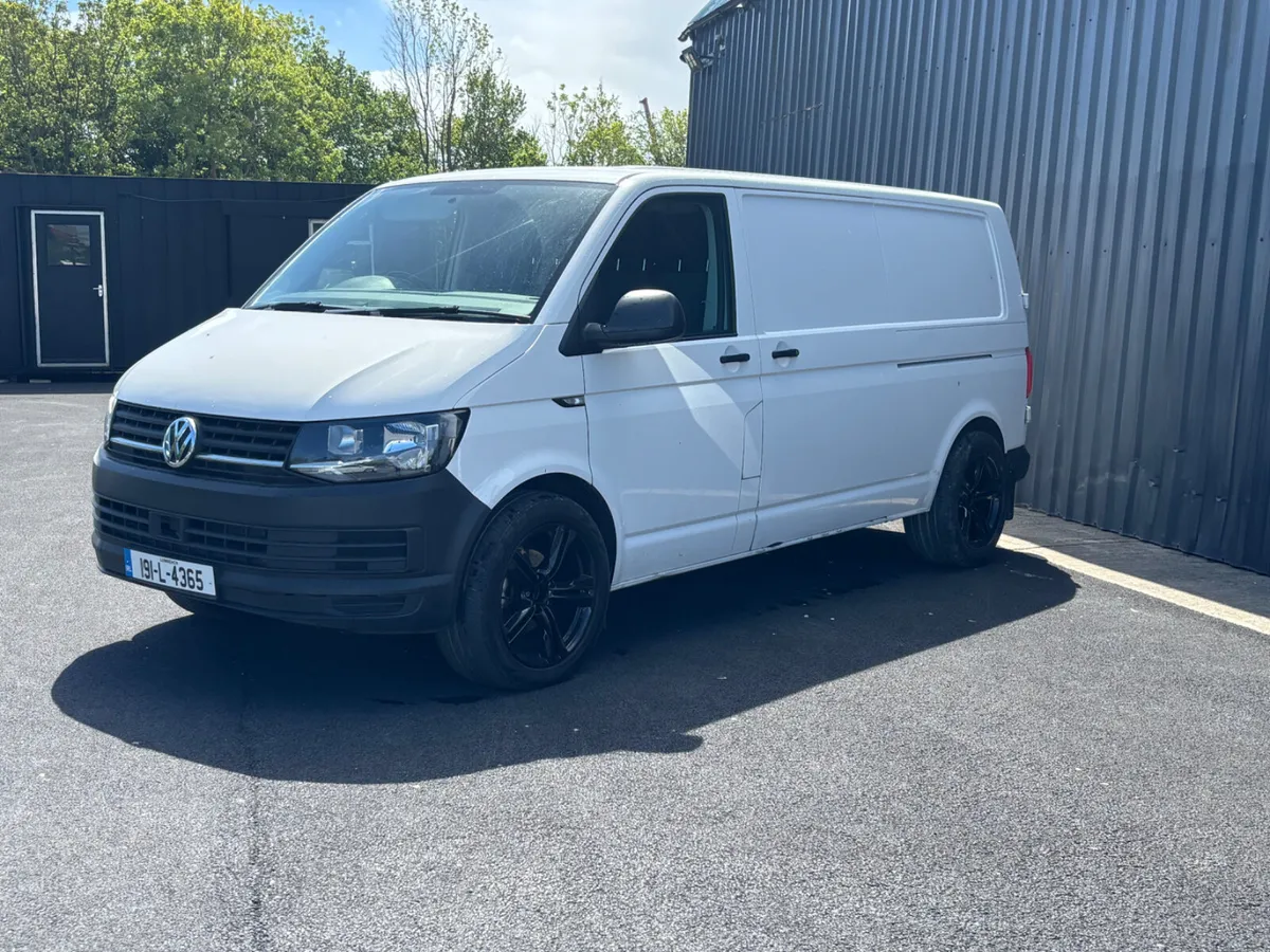 Volkswagen Transporter 2019 - Image 3