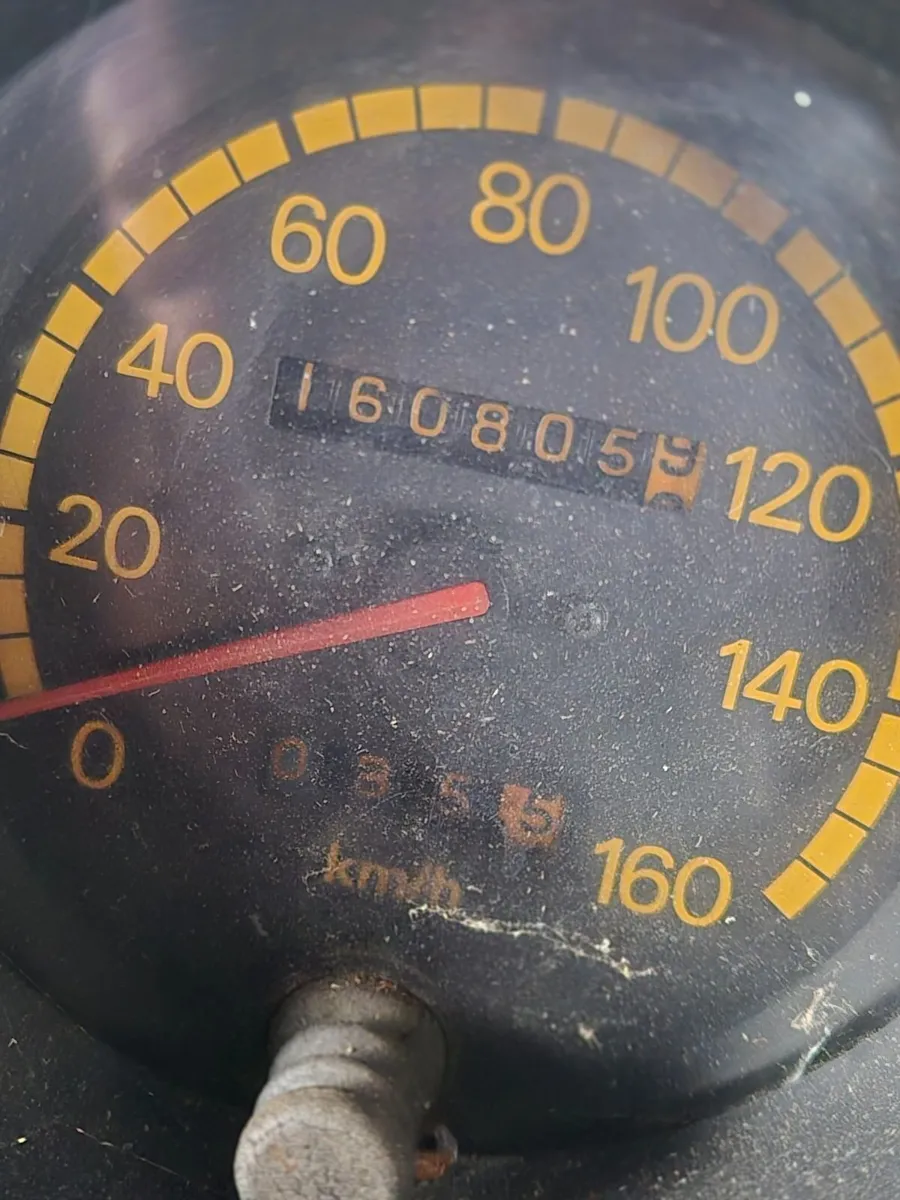 Mitsubishi Pajero Mk1 SWB passenger - Image 4