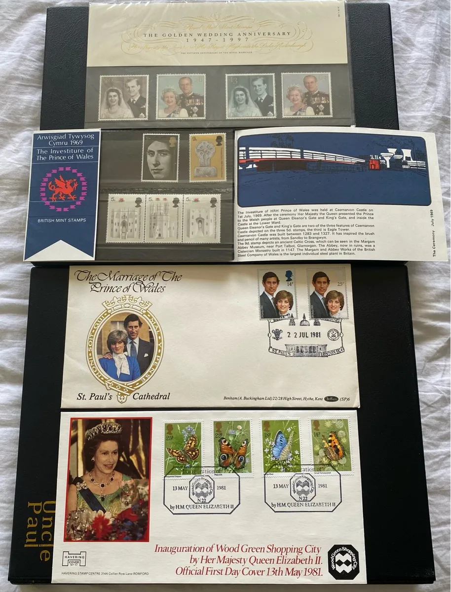 Royal commemorative set lot - Image 1