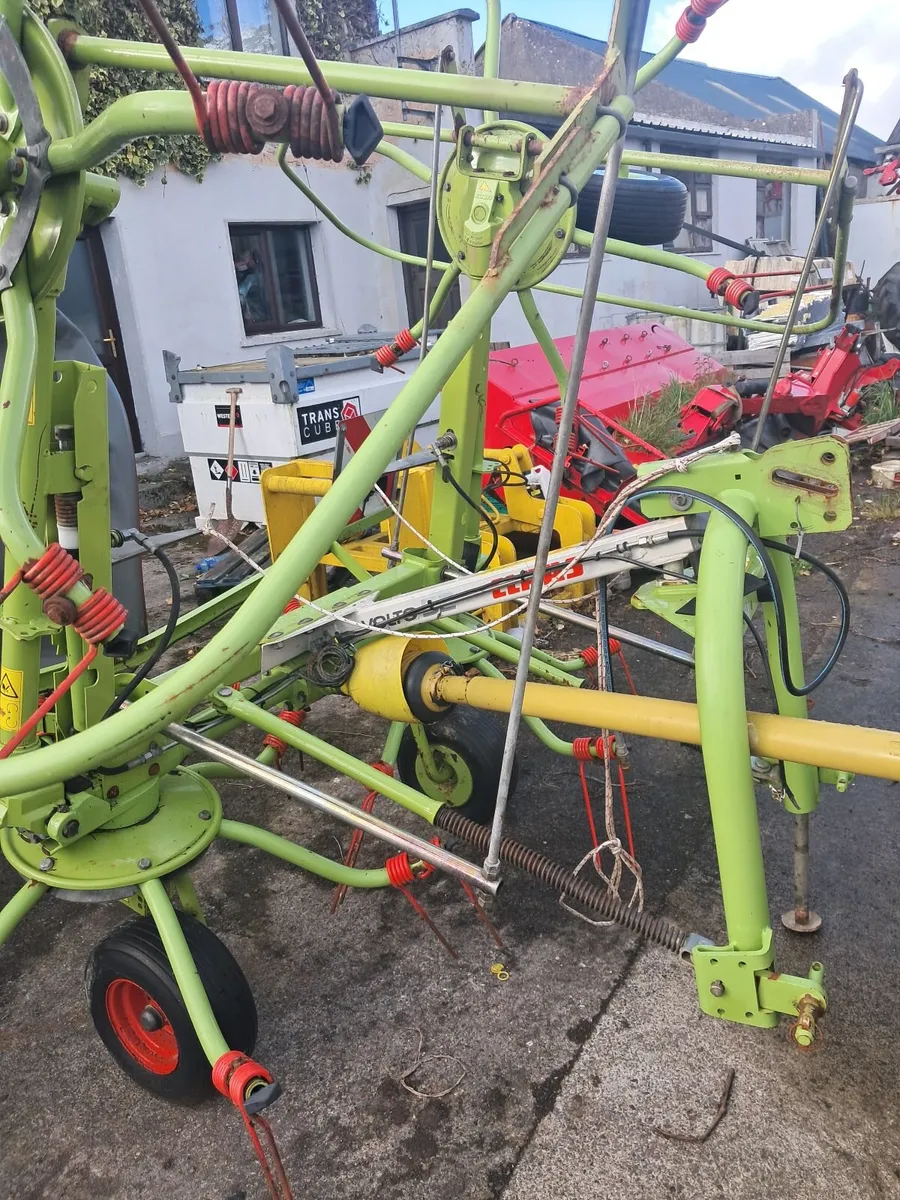 Claas Tedder Volto 52 - Image 1