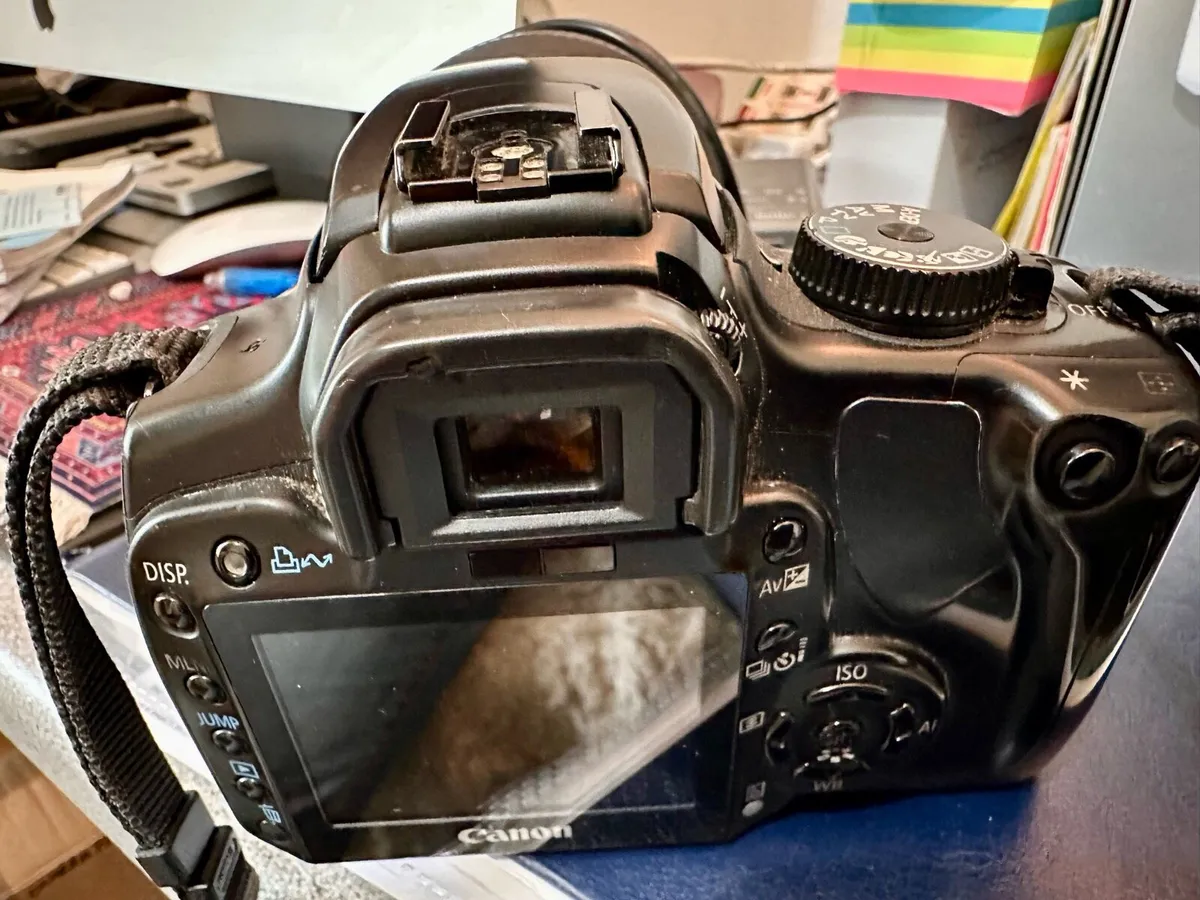 Canon Camera - Image 3