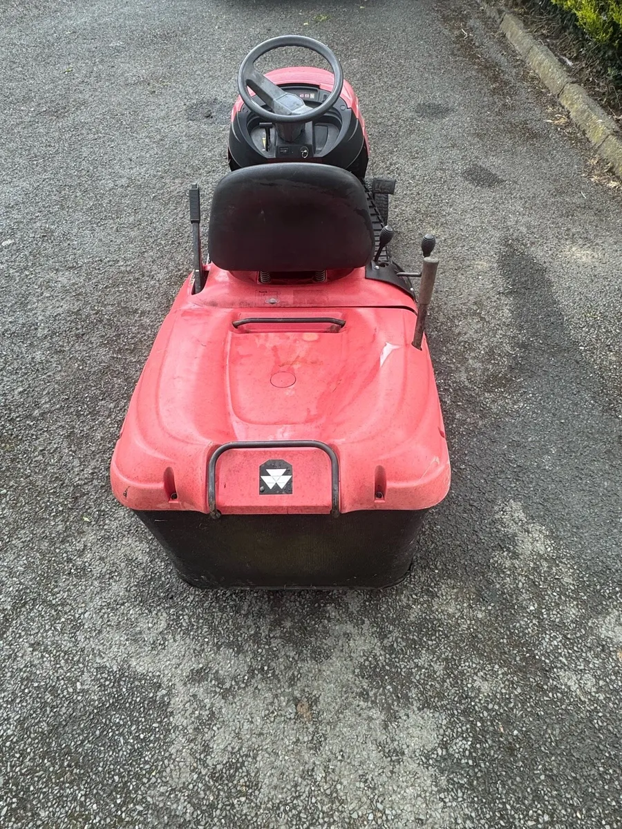 Ride on mower - Image 4