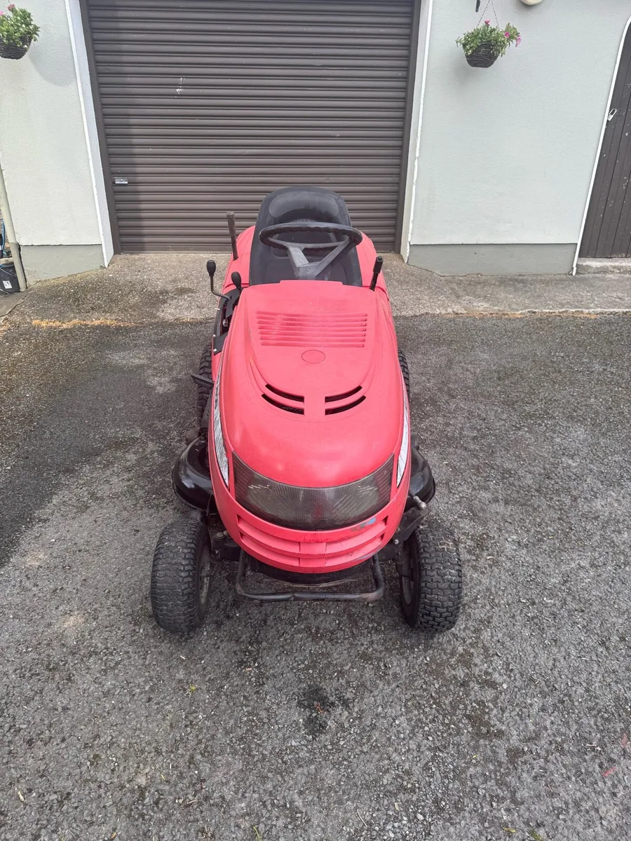 Ride on mower - Image 2
