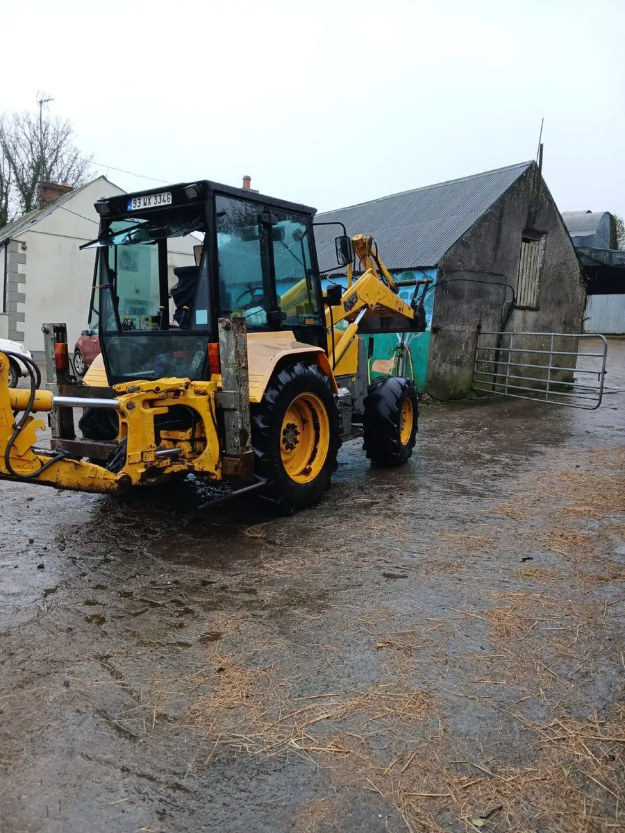 Massey 860 Digger - Image 2