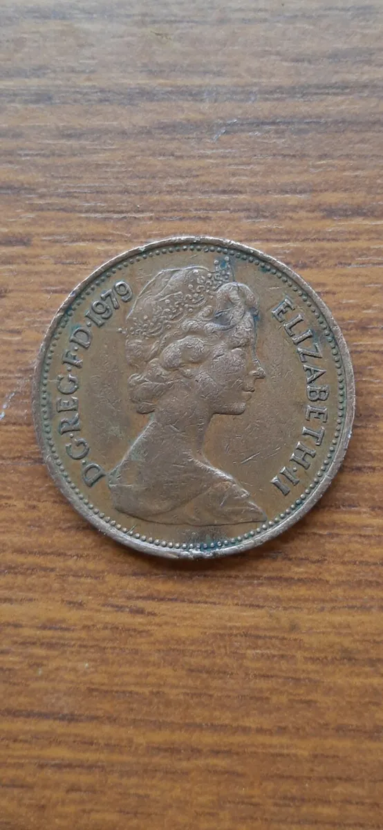 Old coin - Image 1