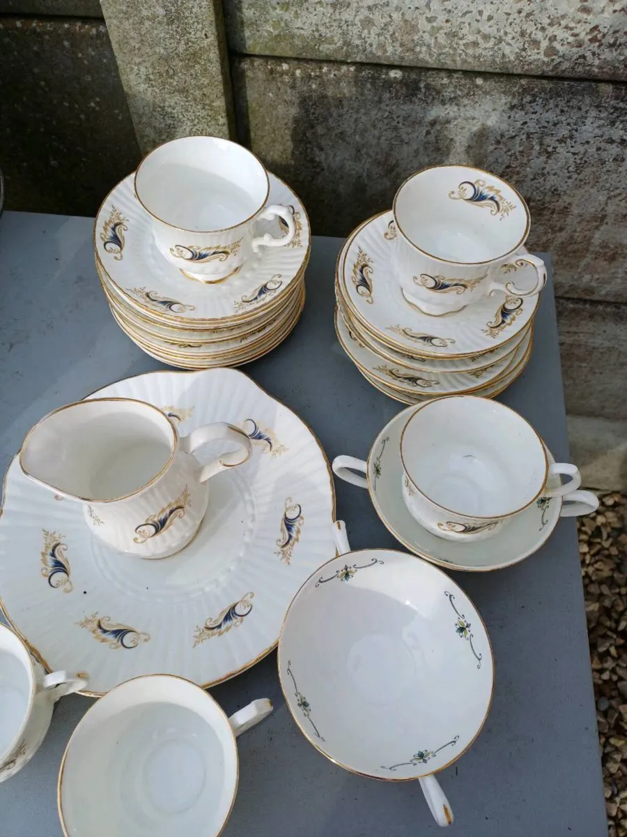 Vintage Royal Tara Teasets - Image 4