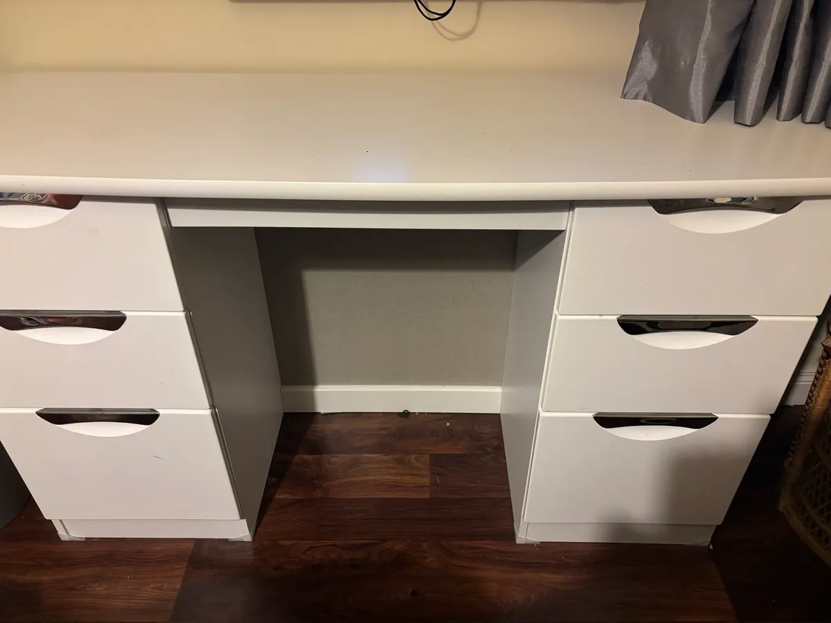 Desk and bedside locker - Image 2