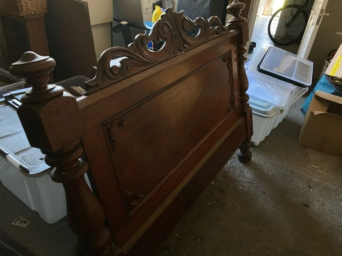 Antique headboard & bedside lockers - Image 2