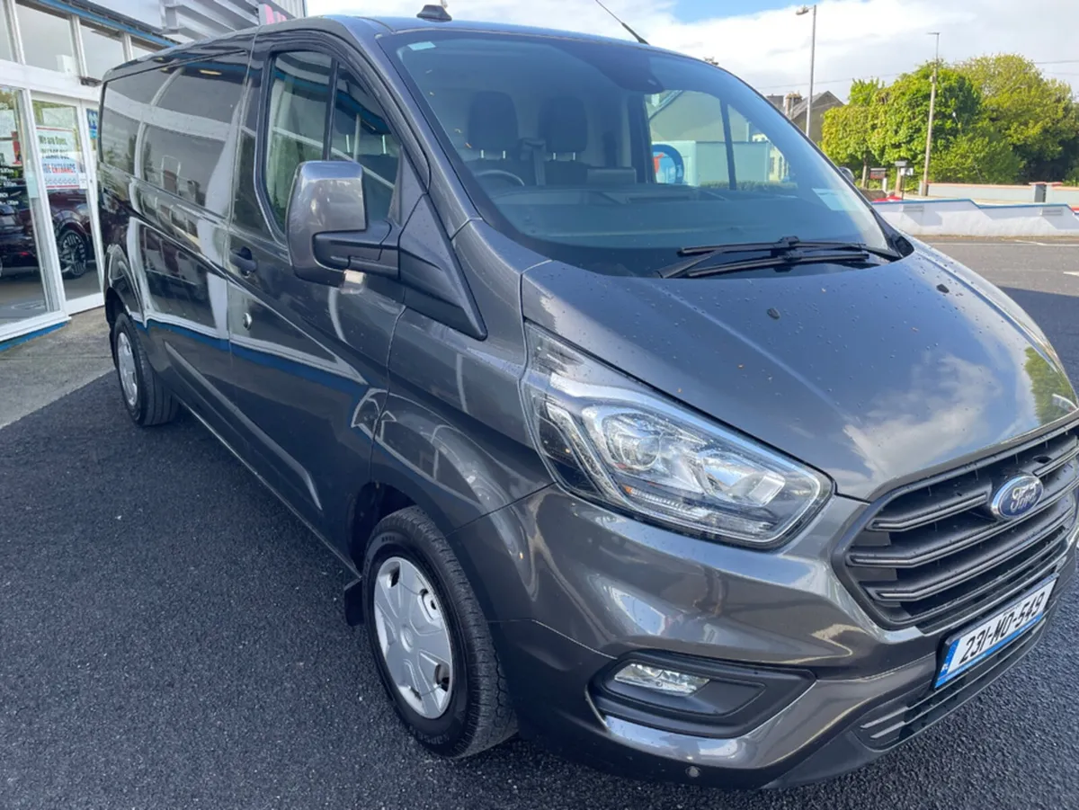 Ford Transit Custom V362 300L TREND 2.0 TDI 170 M6 - Image 2