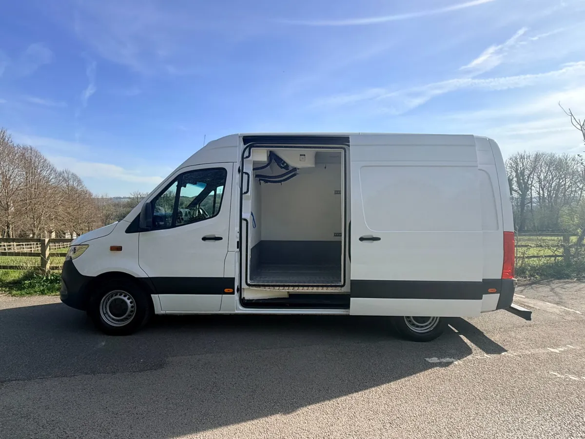 2022 Mercedes-Benz Sprinter Refrigerated Van - Image 1