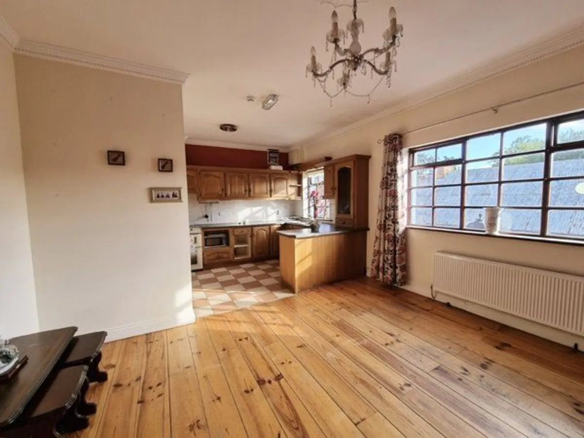 Kitchen - Solid Oak - Image 2