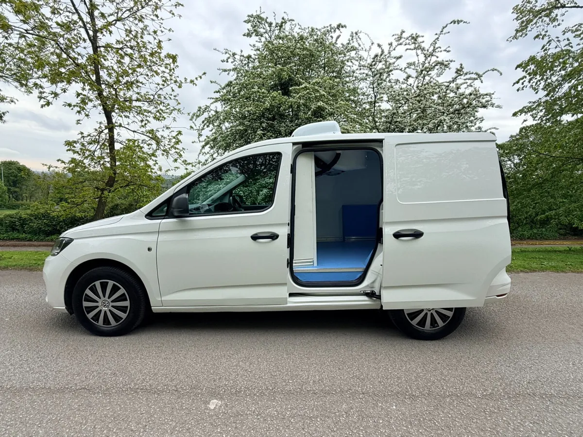 2023 Volkswagen Caddy Refrigerated Van - Image 1