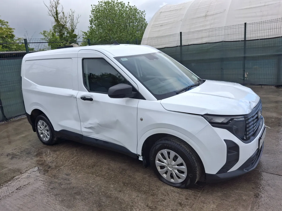242 Ford Transit Courier  Trend  1.5 Diesel - Image 1
