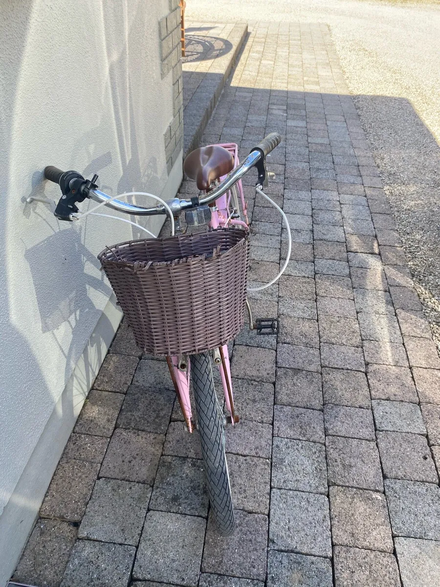 Children’s Bicycle - Image 3