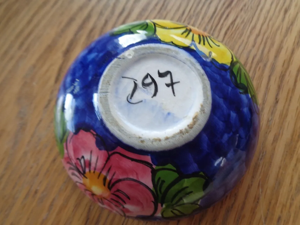 Hand Painted Spanish Bowl for Sale - Image 2
