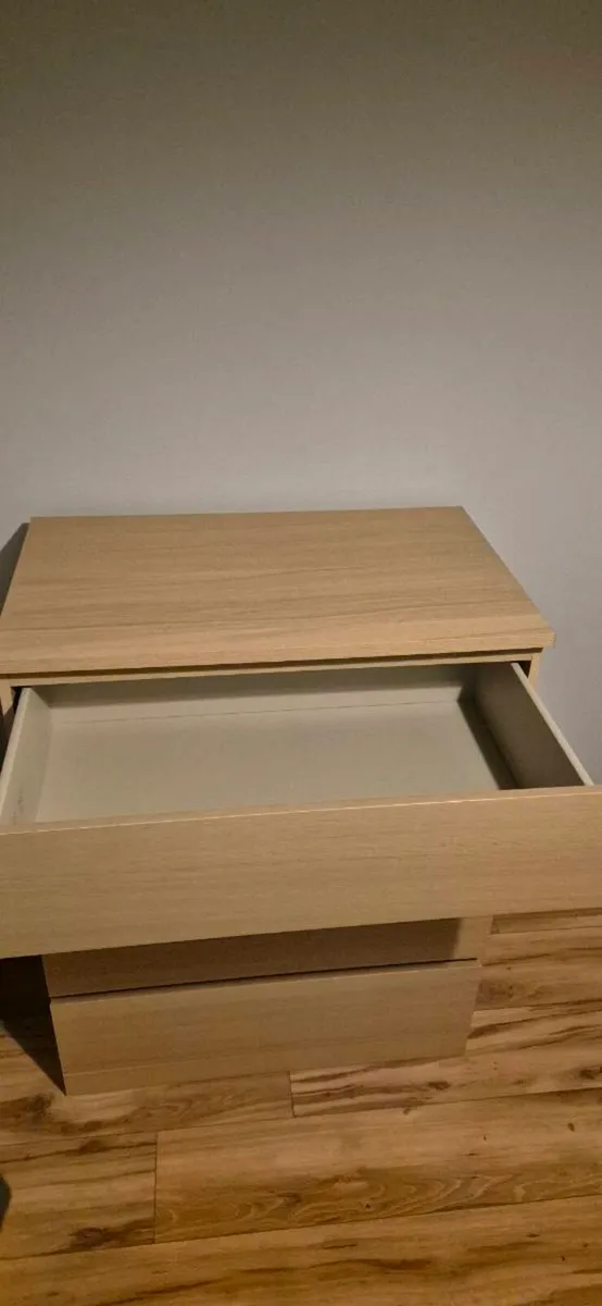 Chest of Drawers - Image 3