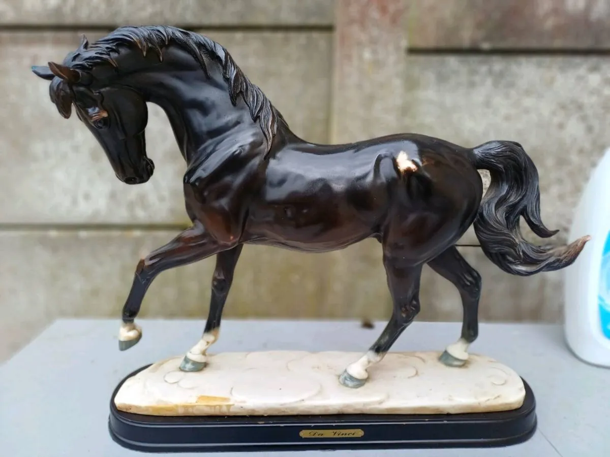 Vintage Da Vinci Horse Figure - Image 1