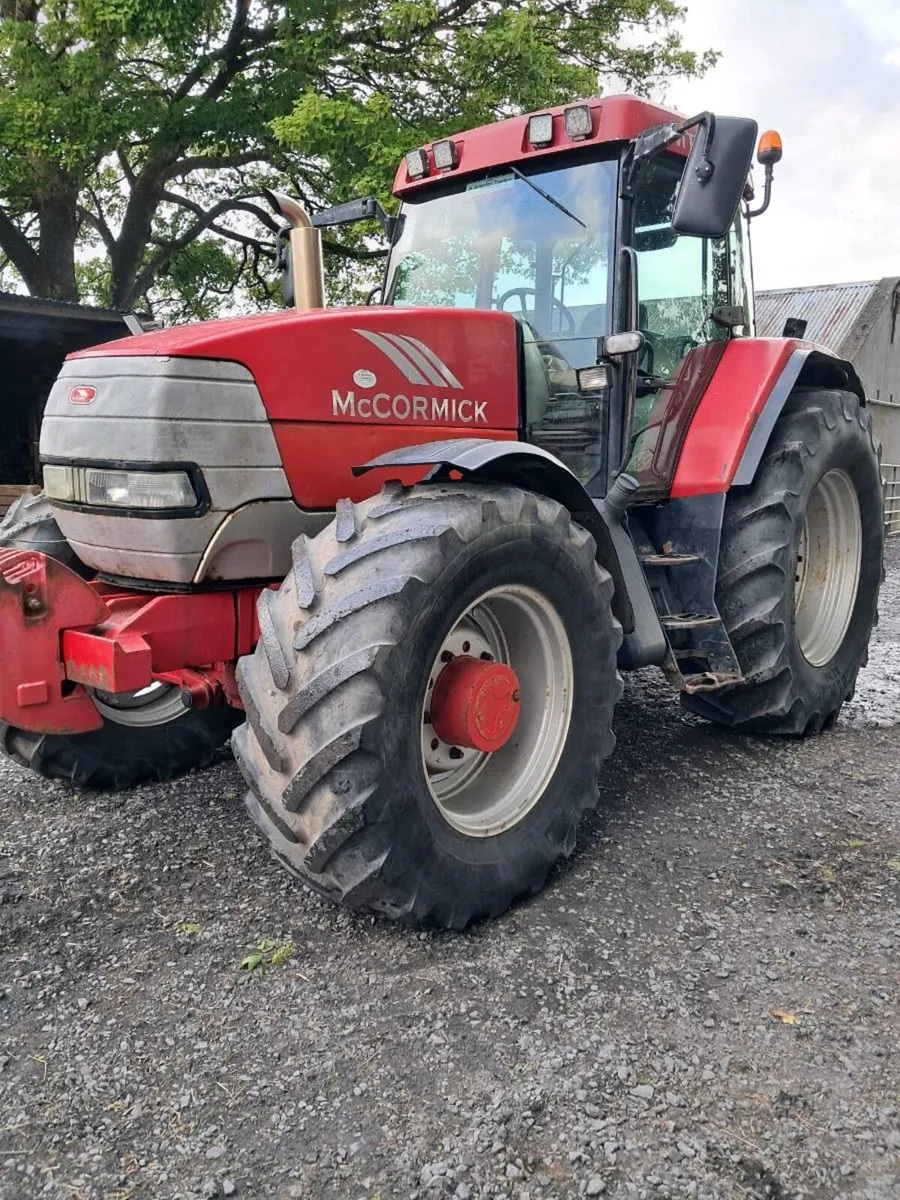 Tractor (deposit taken) - Image 3