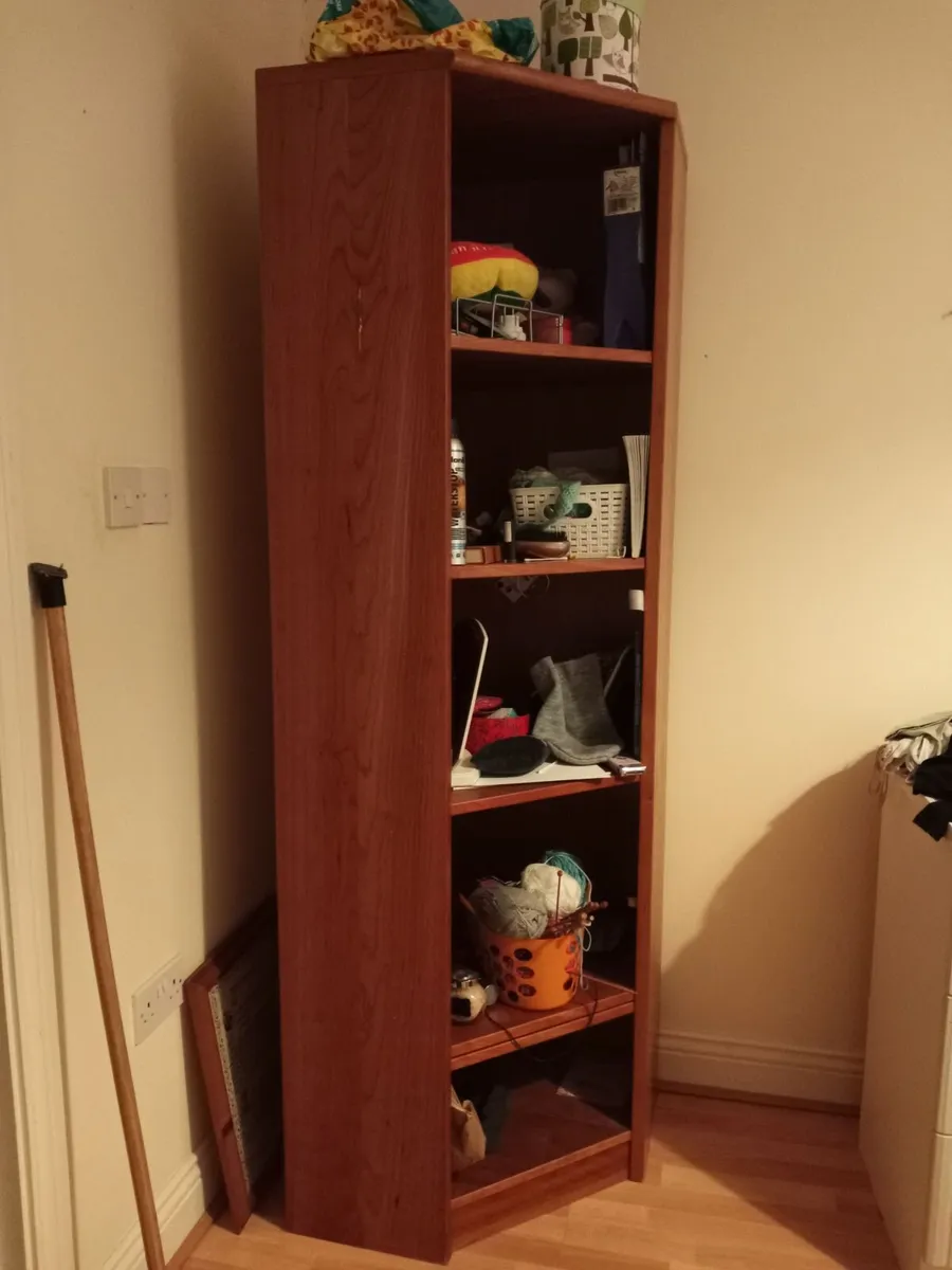 bedroom furniture - Image 1