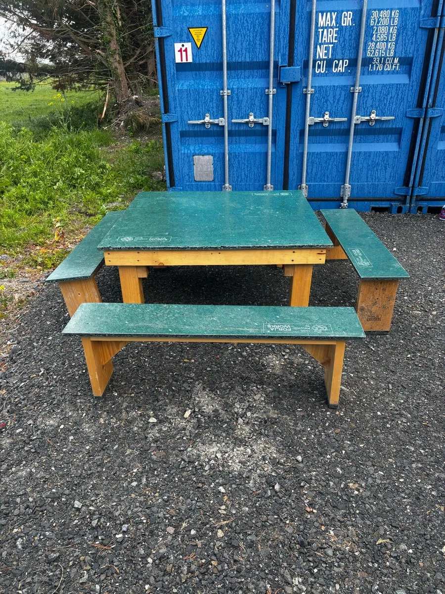 Picnic tables - Image 2