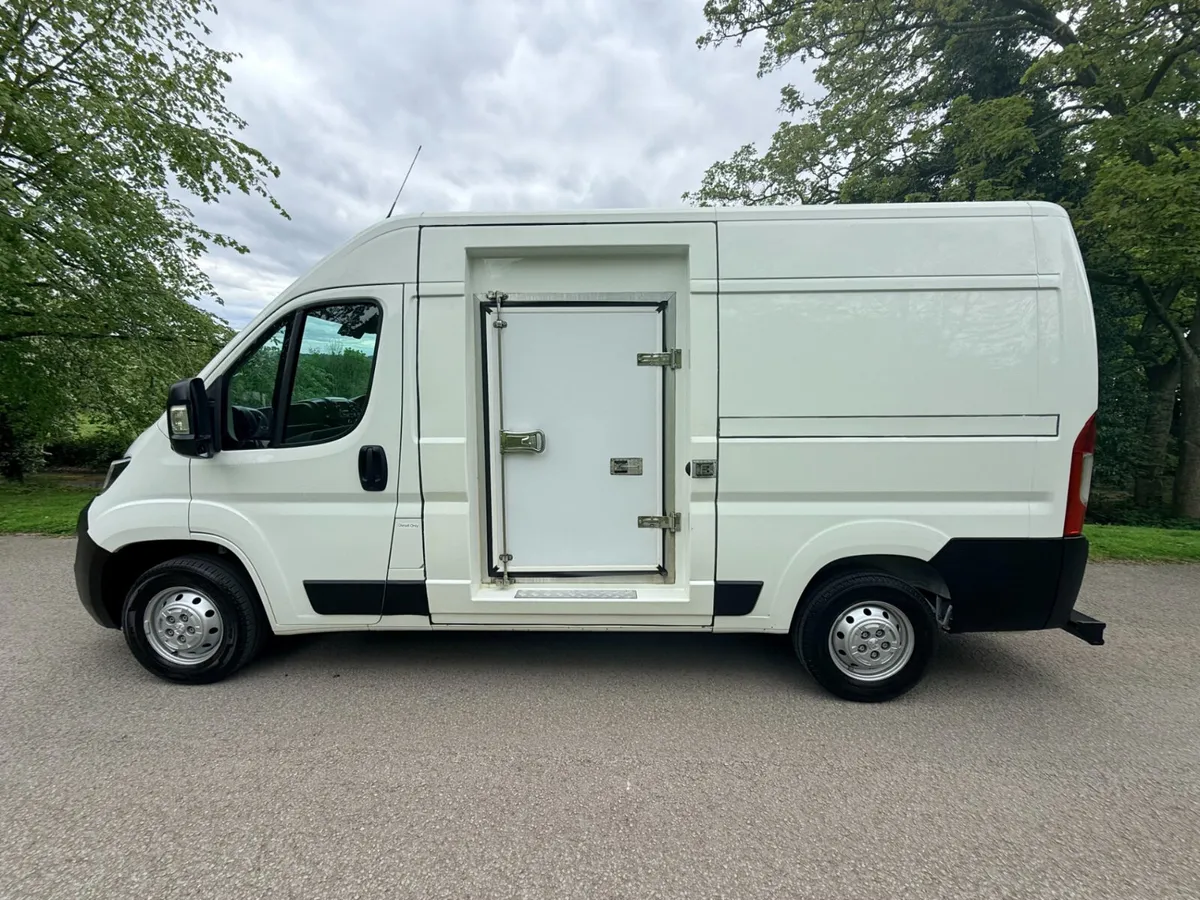 2020 Peugeot Boxer Refrigerated Van - Image 4