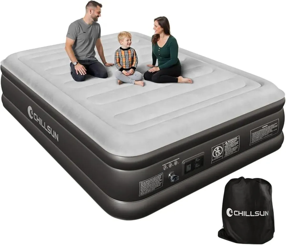 Luxury Inflatable Mattress, Air Bed Double/King wi - Image 1