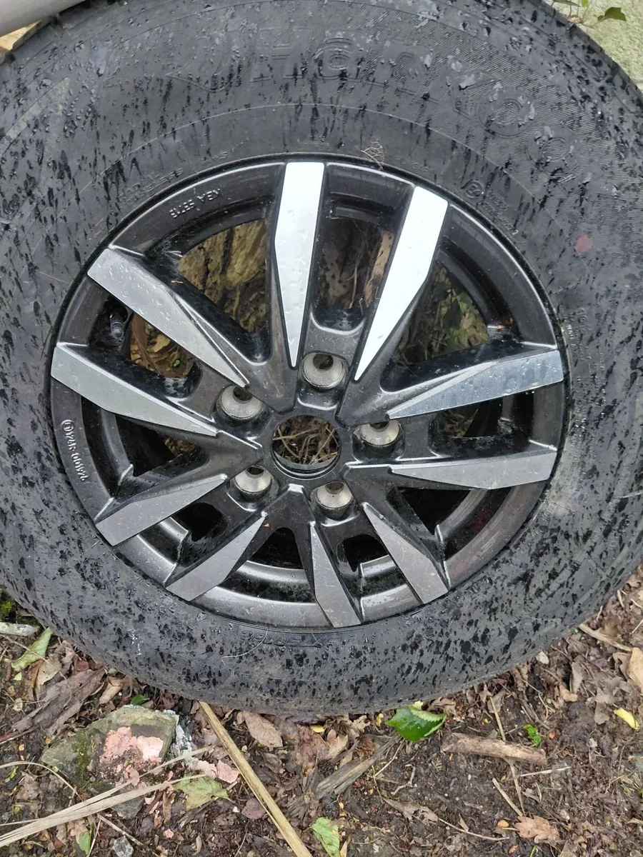 Van Alloy wheels load rated 1350kg - Image 2