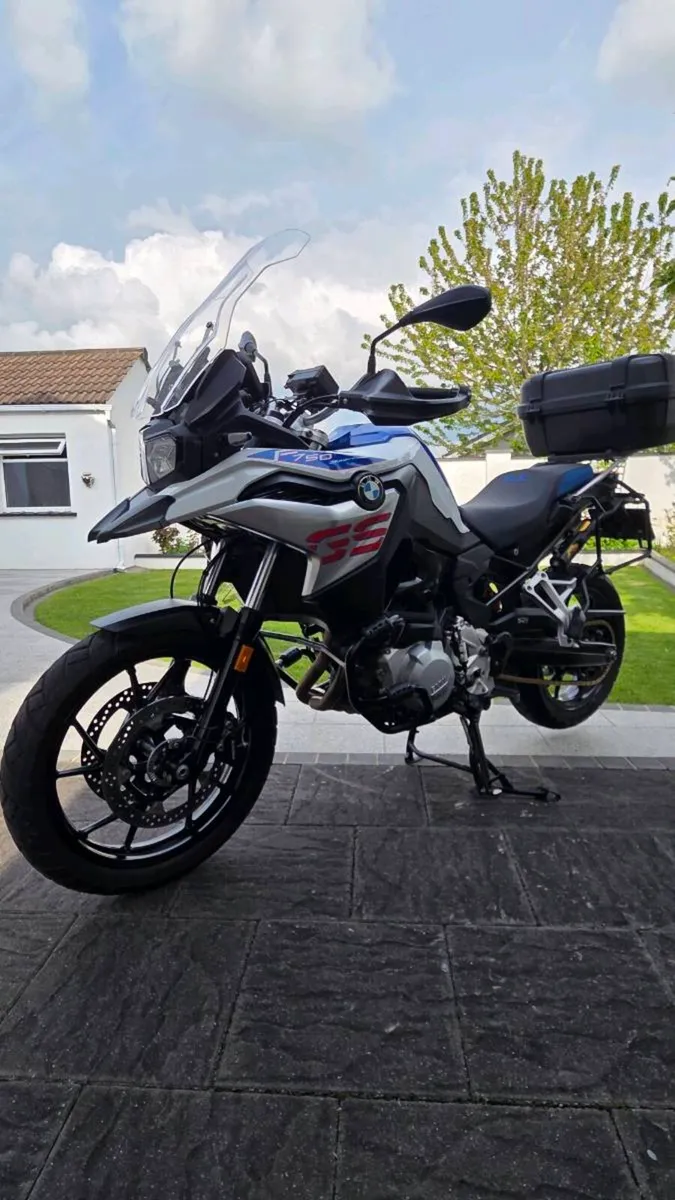 Motorbike - Image 1