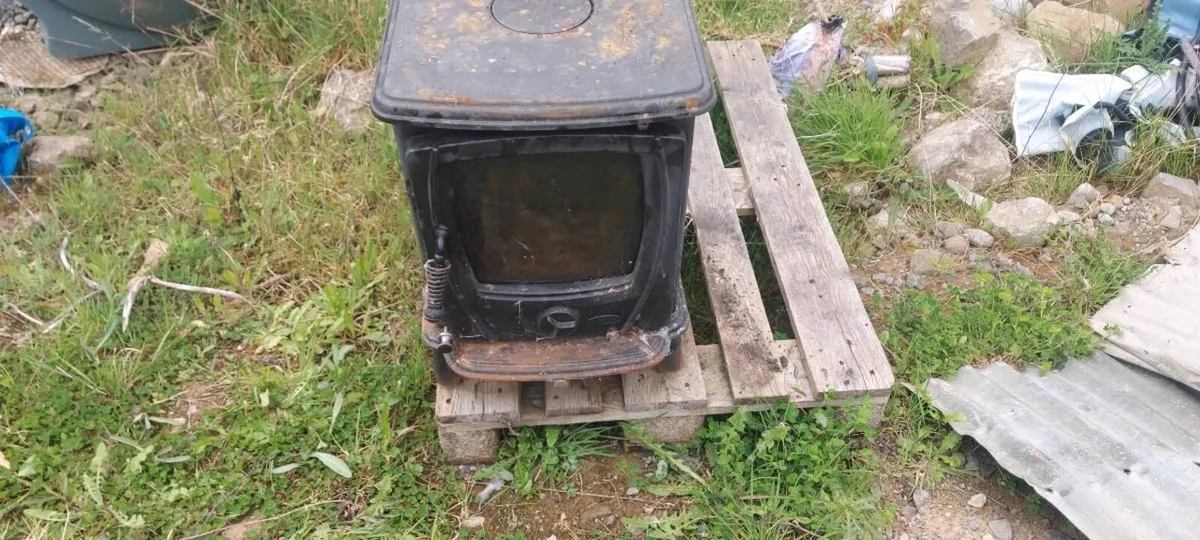 Woodburning stove - Image 1