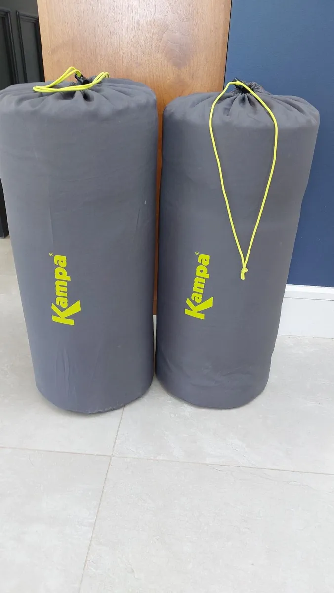 2 × Kampa 10cm Self-Inflating Mattresses - Image 2