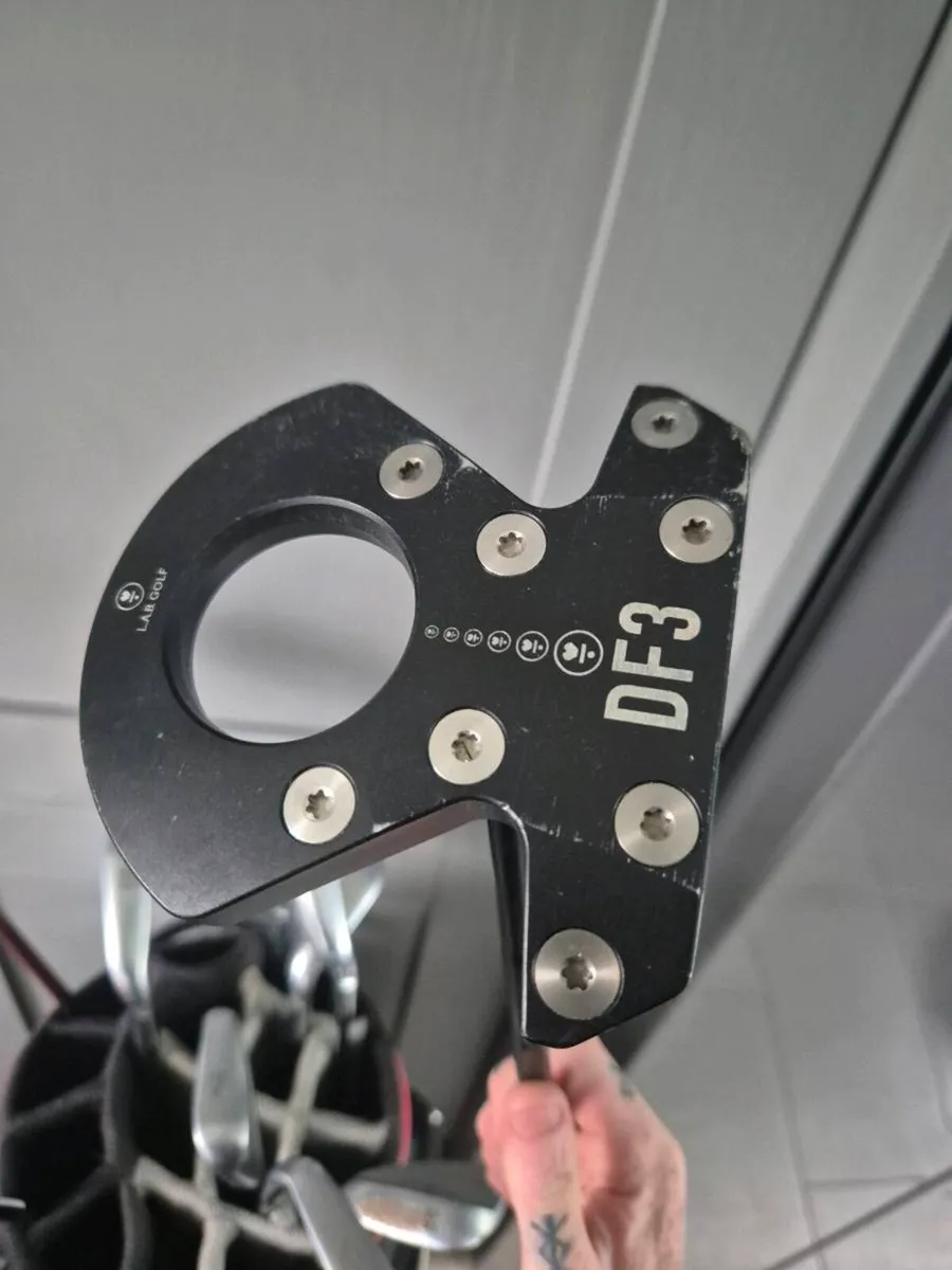 LAB DF3 - Image 1