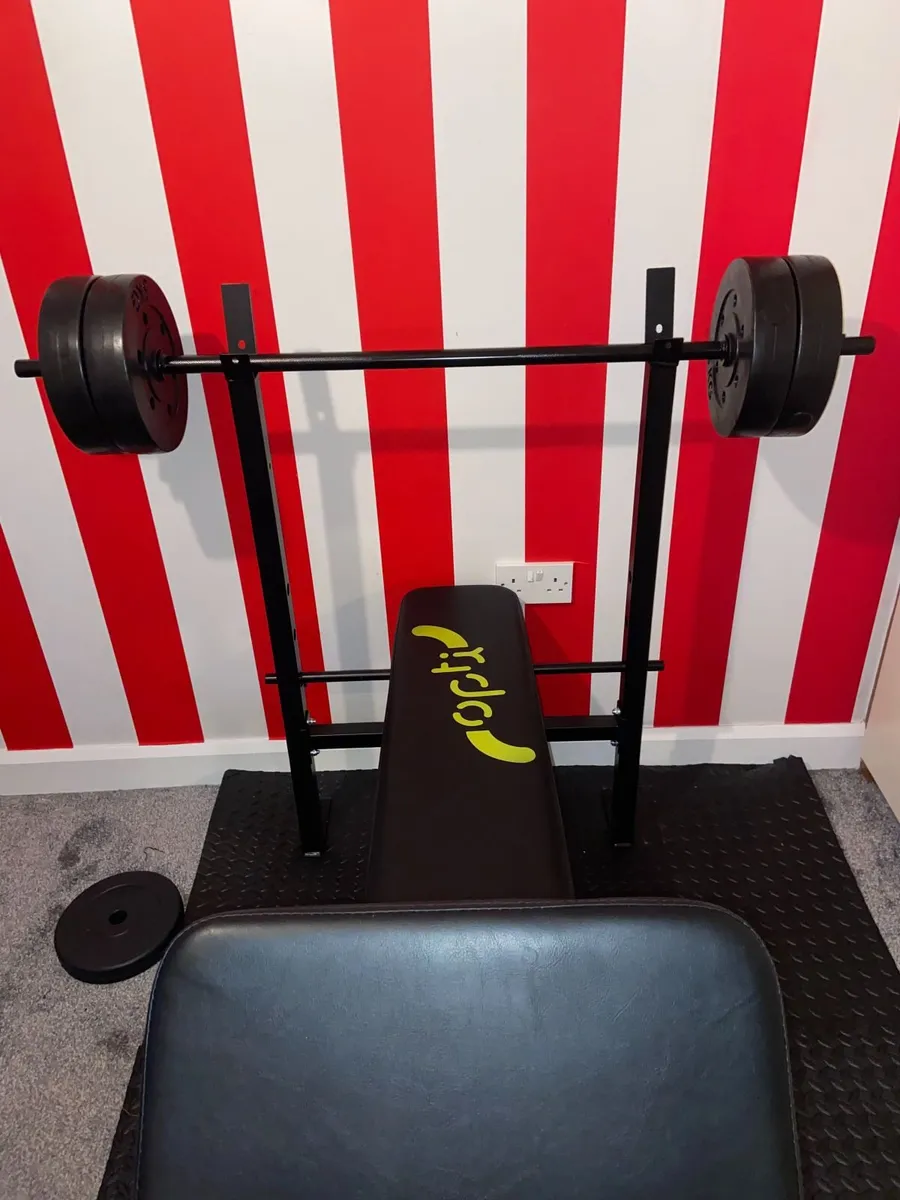 Gym Bench Press - Image 1