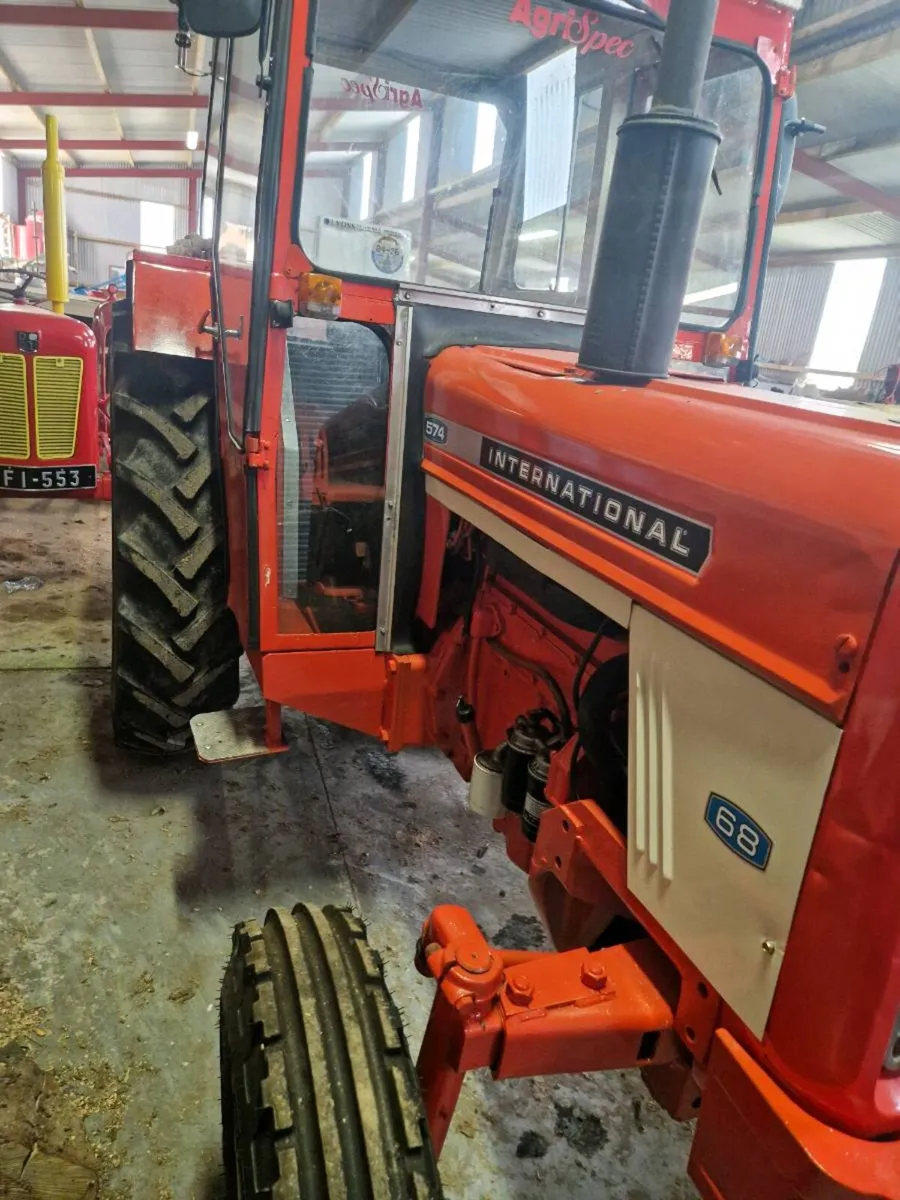 Vintage tractor - Image 2