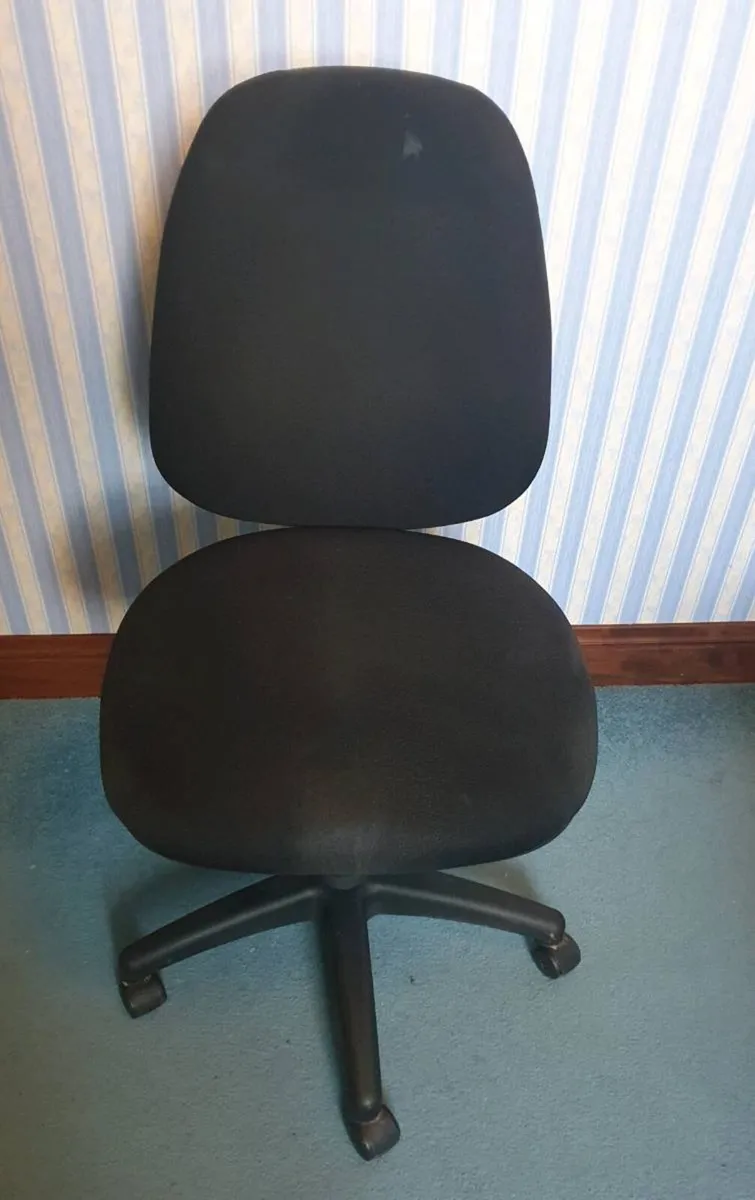 Office Swivel Chair - Image 1