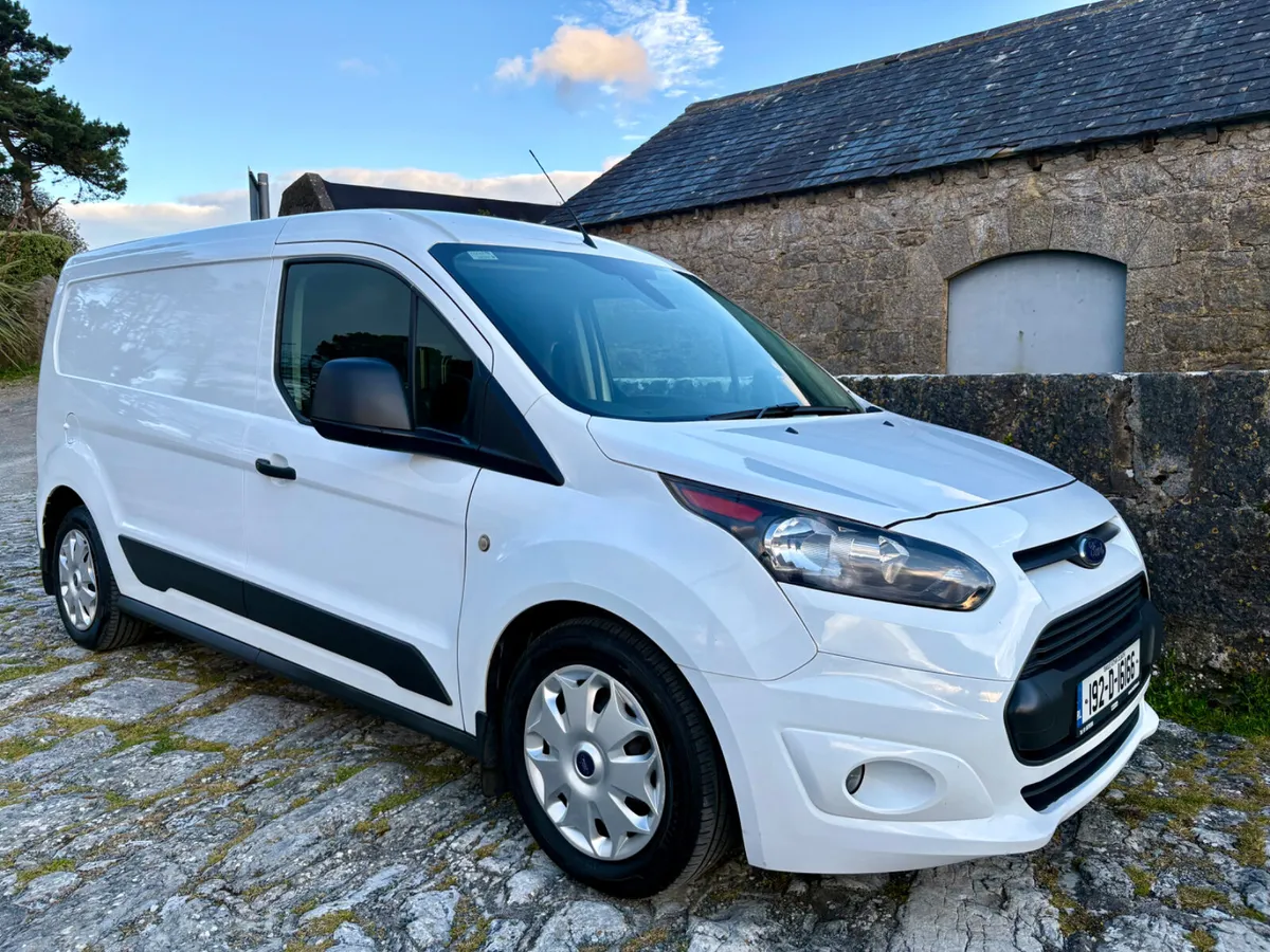 2019 Ford Transit Connect Trend LWB - Image 1