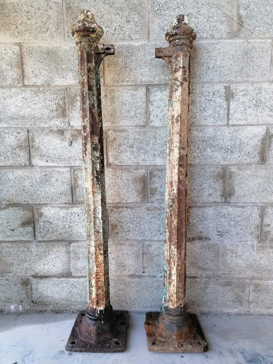 Antique gate post's - Image 1