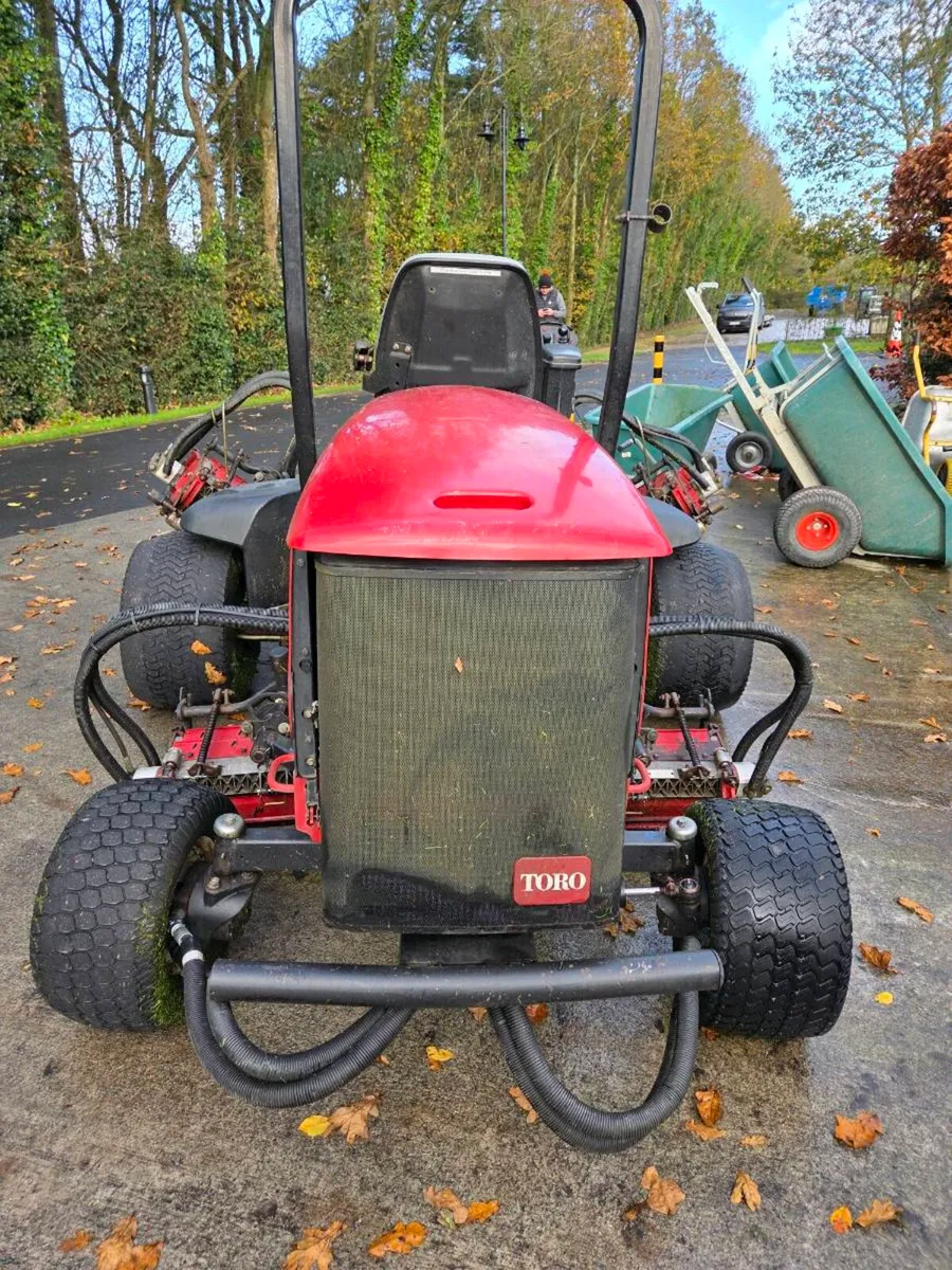 Toro 5510 Fairway Mower. - Image 2
