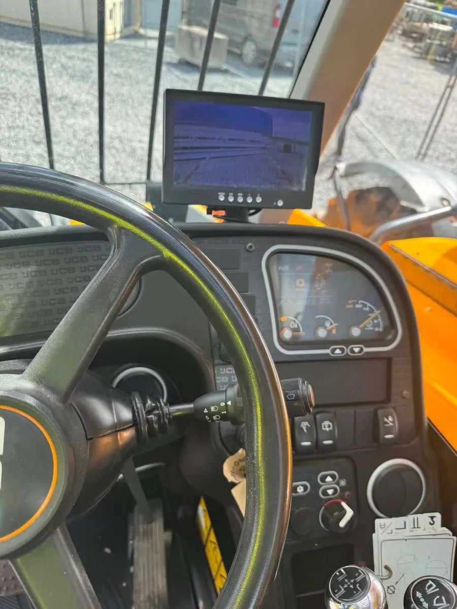 JCB 540-140 Hi-Viz Stage V  telescopic handler - Image 2