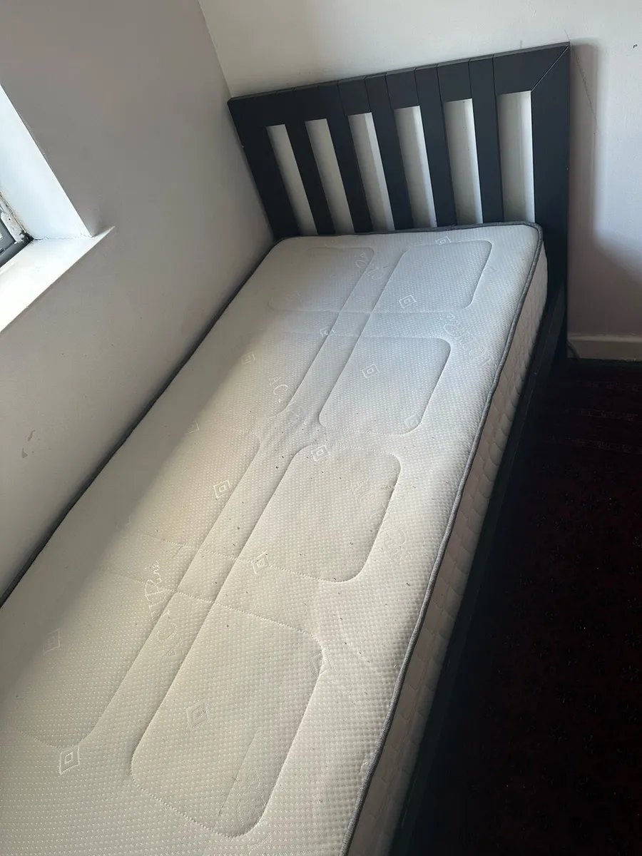 Single bed with mattress - Image 2