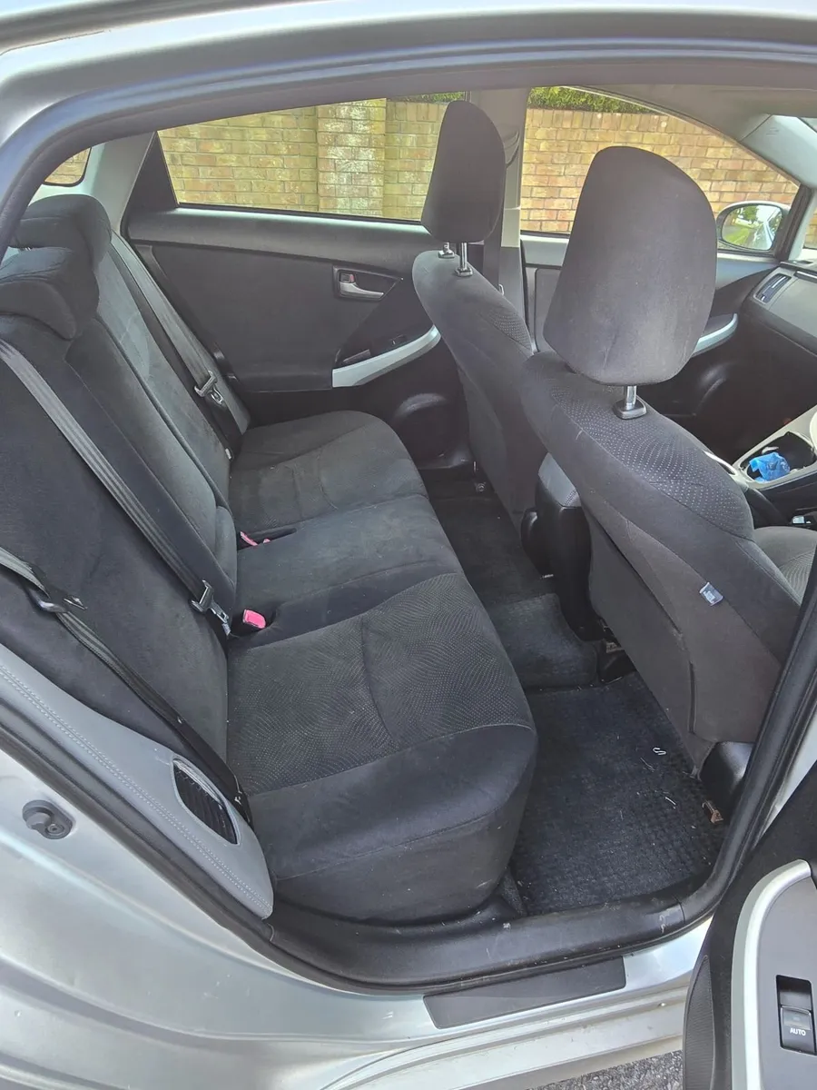 Toyota Prius - Image 3