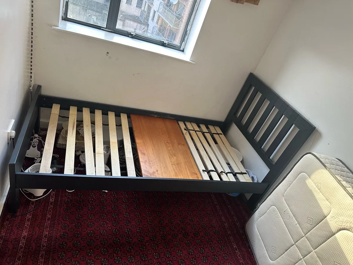 Single bed with mattress - Image 4